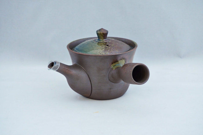 Tea Cups & Pots Tagged 